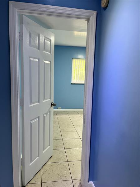 Image 11 of 31 For 2930 55th Ave  1c