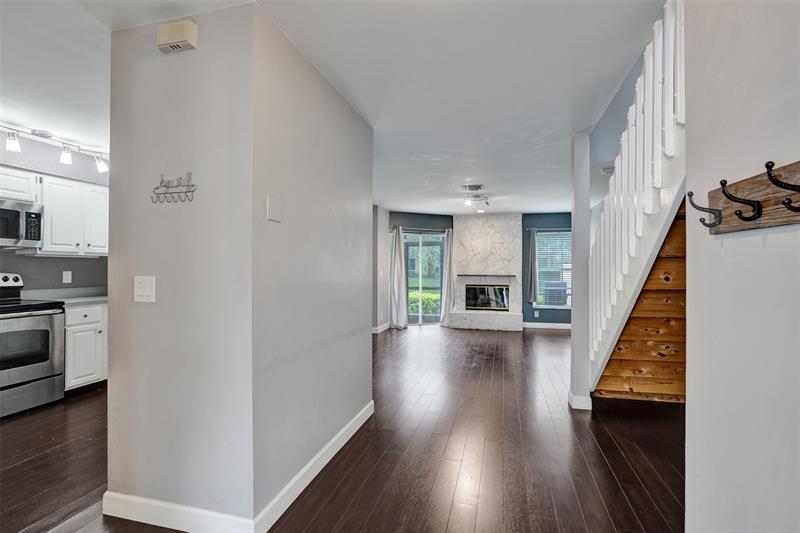 Image 3 of 67 For 11652 19th Dr  11652