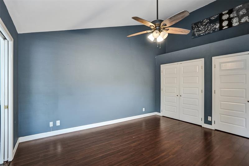 Image 30 of 67 For 11652 19th Dr  11652