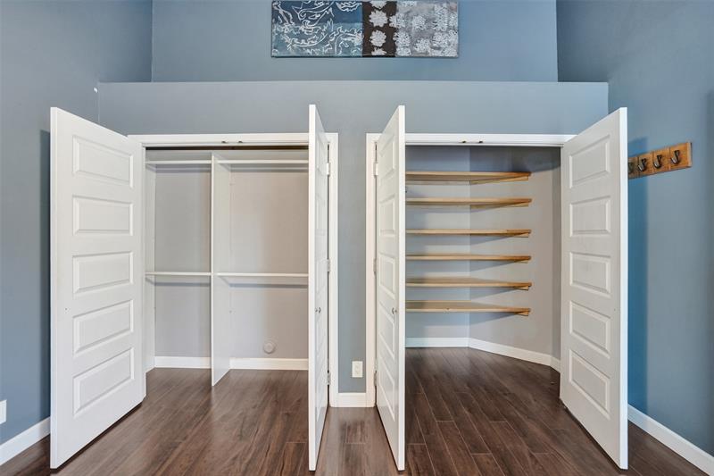 Image 34 of 67 For 11652 19th Dr  11652