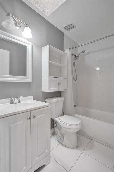 Image 49 of 67 For 11652 19th Dr  11652