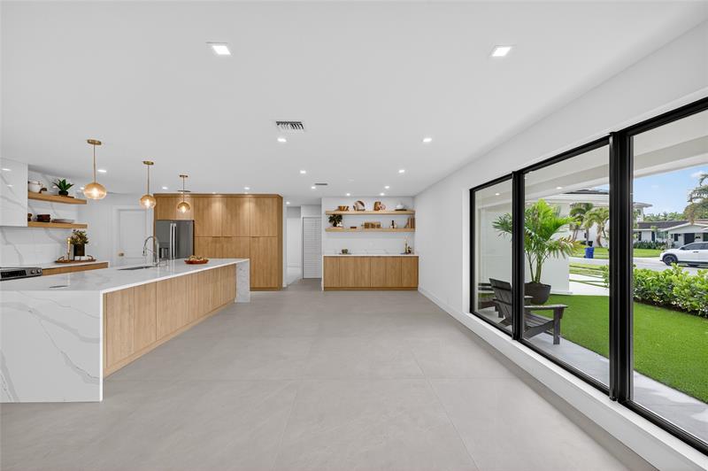 Image 12 of 81 For 2109 64th St