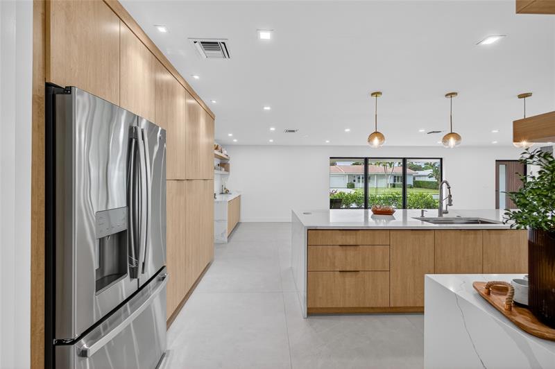 Image 24 of 81 For 2109 64th St