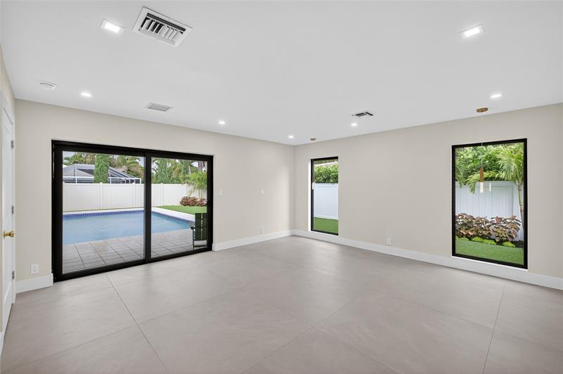 Image 28 of 81 For 2109 64th St