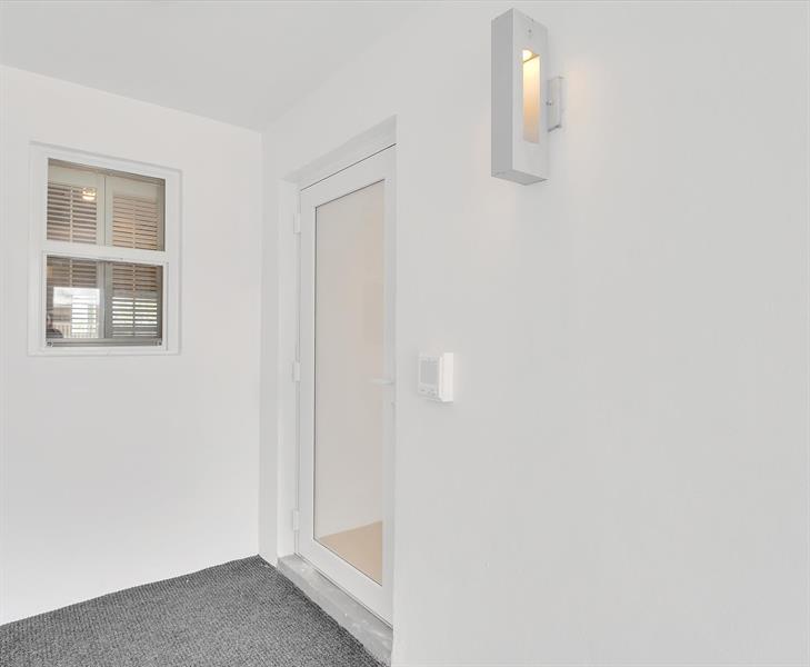 Image 5 of 35 For 3050 47th Ct  204