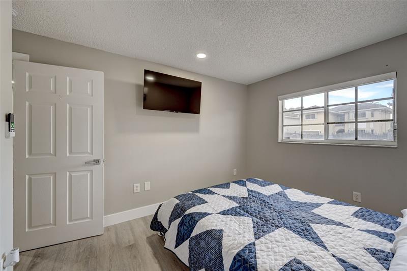 Image 51 of 52 For 14125 167th Ter