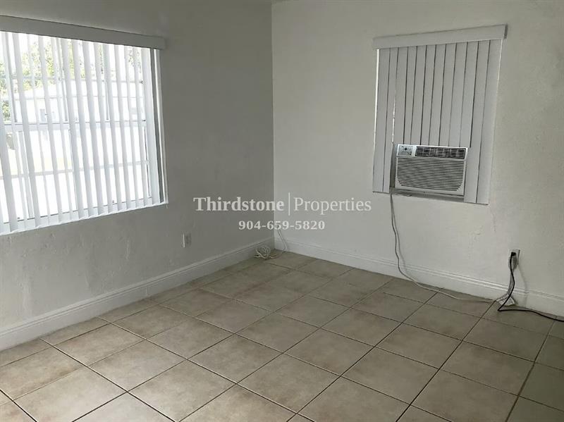 Image 6 of 8 For 1239 110th  4