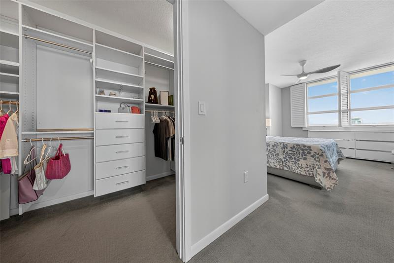 Image 18 of 29 For 1819 17 St  1509