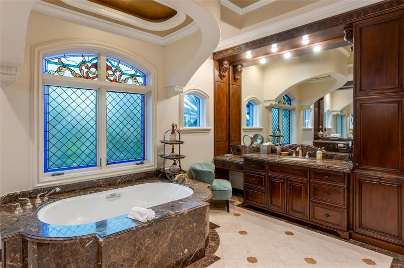 Image 36 of 61 For 2306 Bay Dr  