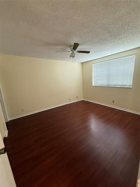 Image 5 of 12 For 2844 Coral Springs Dr  2844