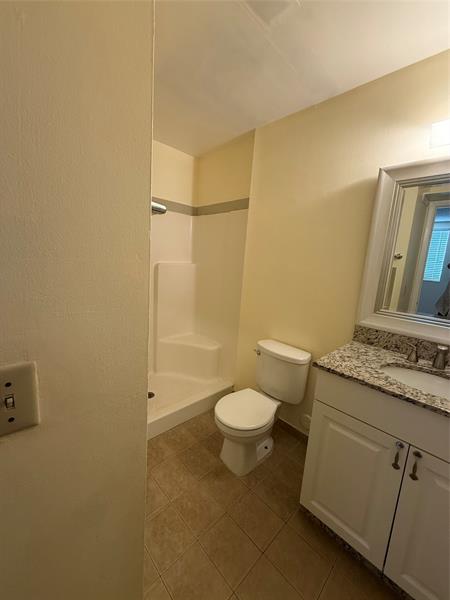 Image 6 of 12 For 2844 Coral Springs Dr  2844