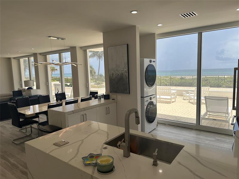 Image 12 of 38 For 2800 Ocean Blvd  Villa H