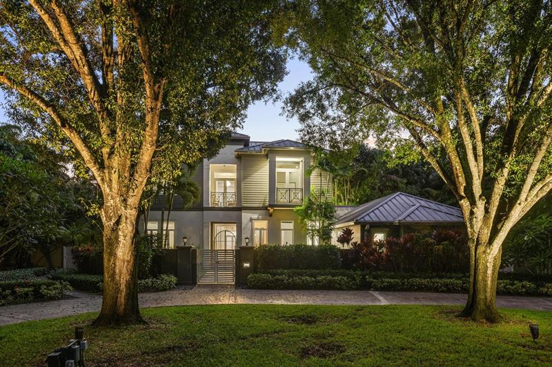 Details for 101 Holly Lane, Plantation, FL 33317