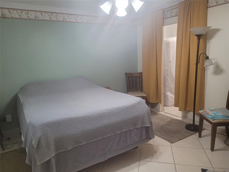 Image 11 of 24 For 2240 Johnson St  204