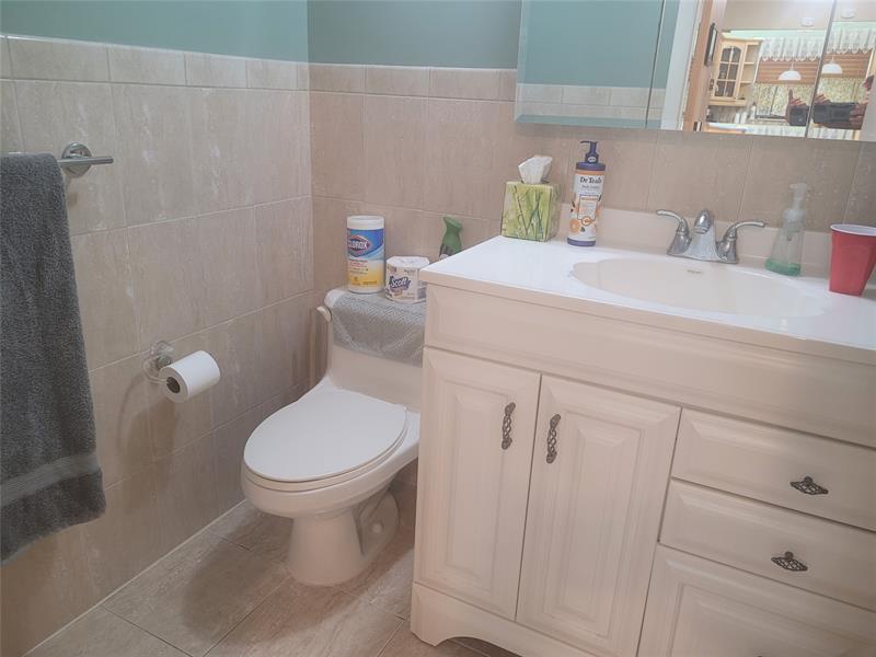 Image 14 of 24 For 2240 Johnson St  204