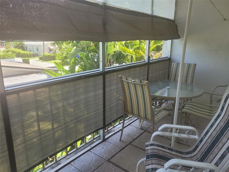 Image 15 of 24 For 2240 Johnson St  204