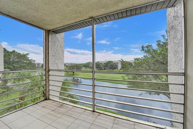 Image 33 of 56 For 9230 Lagoon Pl  406