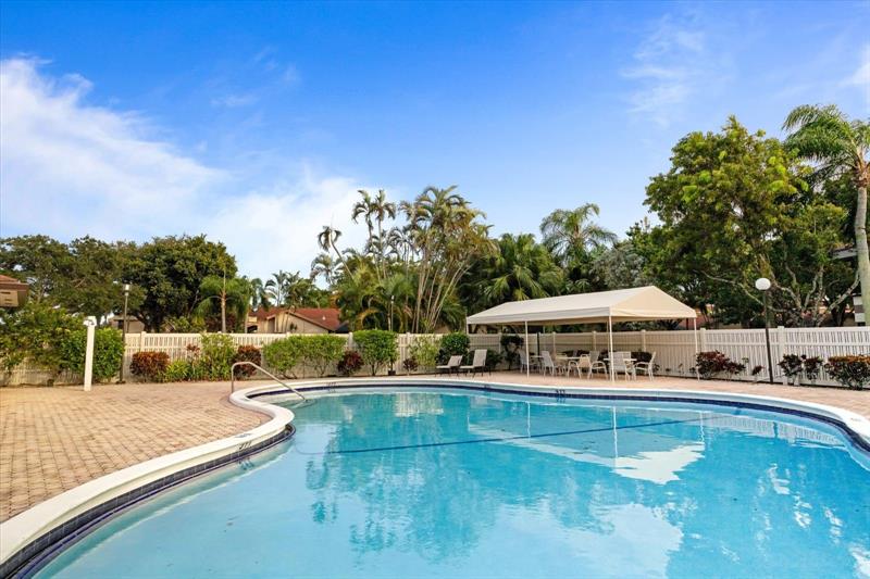 Image 4 of 23 For 4156 Carambola Cir S  2154