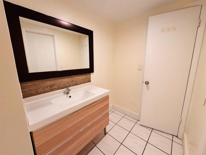 Image 5 of 17 For 2800 56th Ave  D104