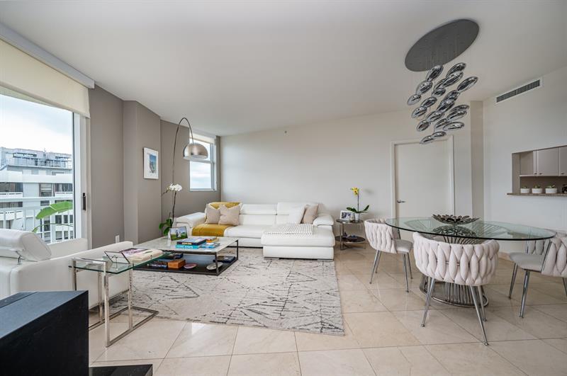 Image 6 of 32 For 2475 Brickell Av  1110