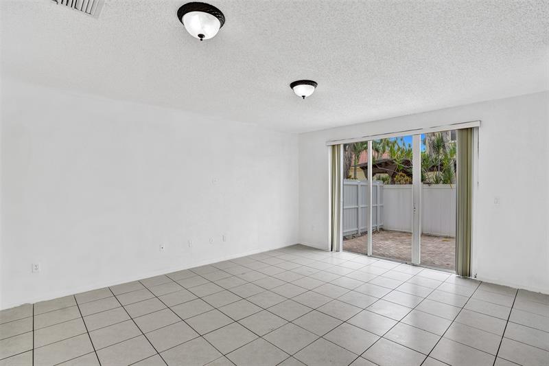 Image 13 of 46 For 2242 42nd Ave  2242