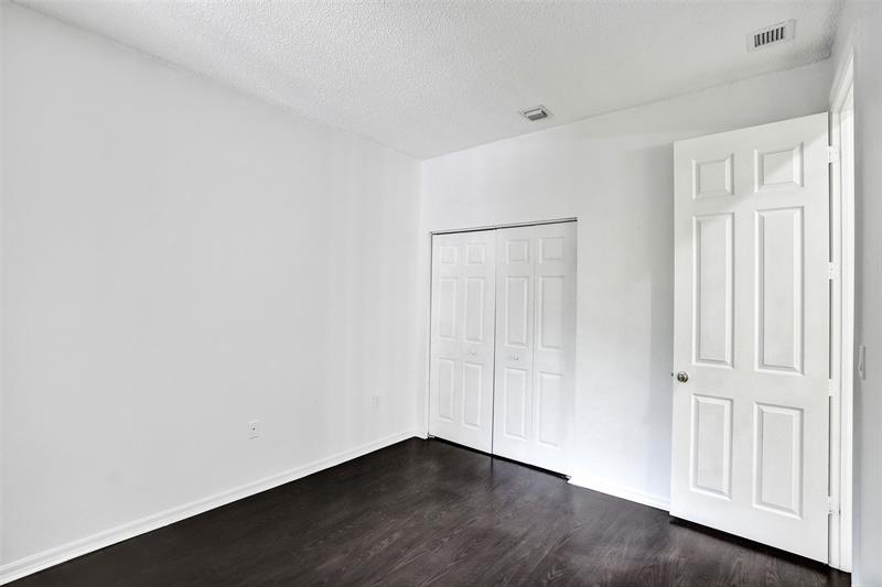 Image 37 of 46 For 2242 42nd Ave  2242