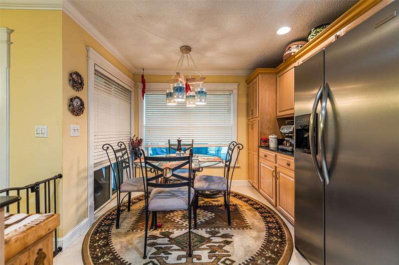 Image 12 of 30 For 6851 29th Ct