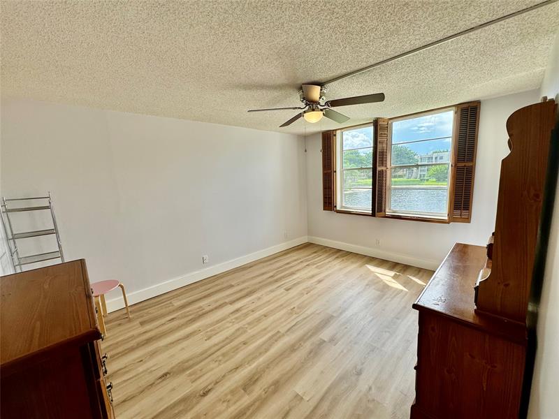 Image 10 of 20 For 9311 Orange Grove Dr  204