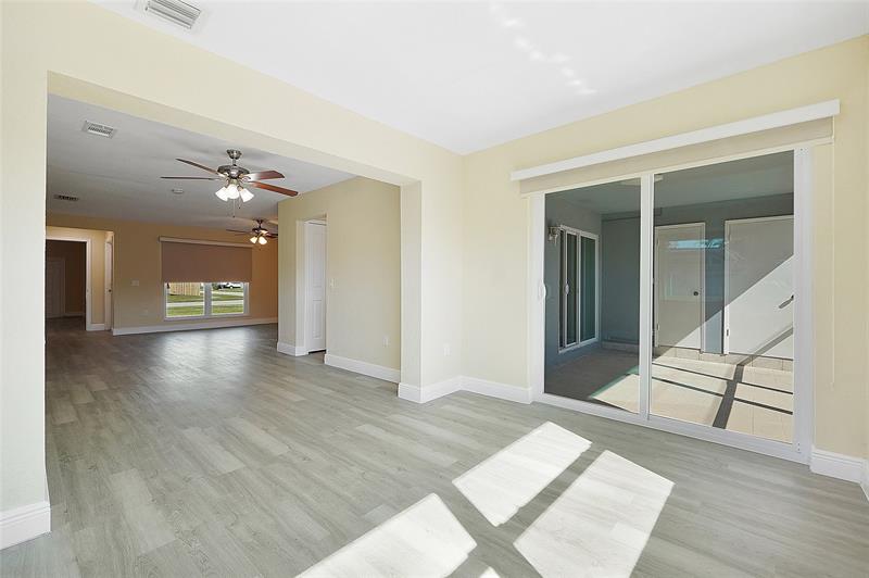 Image 13 of 45 For 9680 25th St