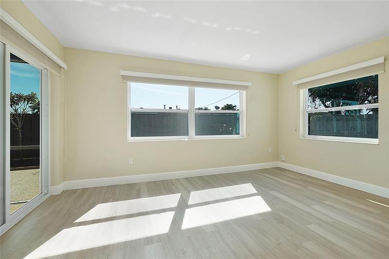 Image 14 of 45 For 9680 25th St