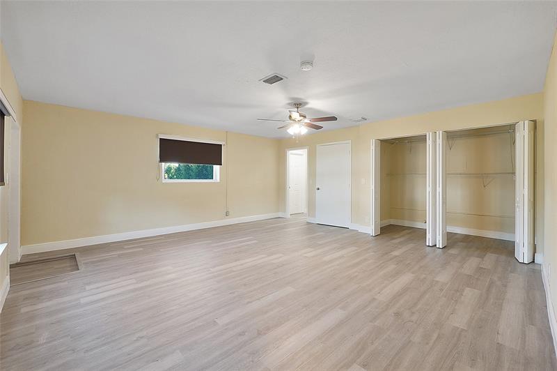 Image 22 of 45 For 9680 25th St