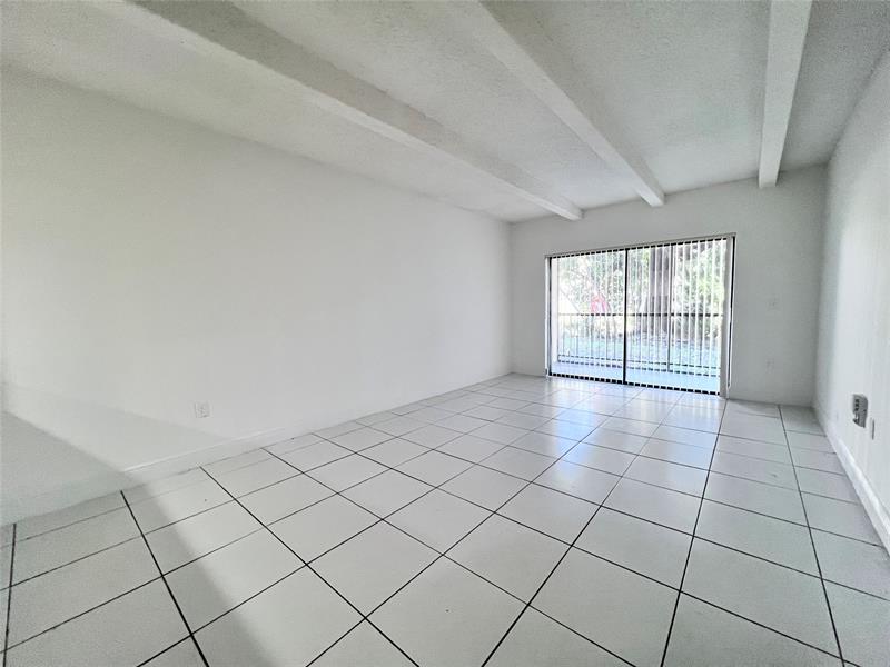 Image 4 of 18 For 2580 56th Ave  700-521