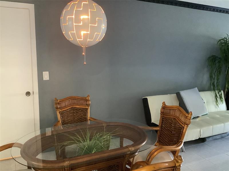 Image 8 of 15 For 6345 Bay Club Dr  1