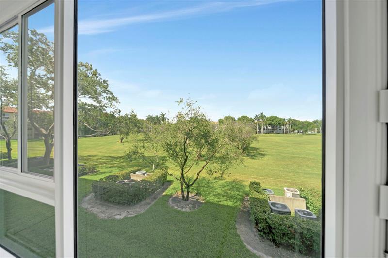 Image 24 of 54 For 701 128th Ave  208f
