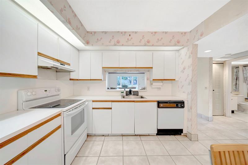 Image 30 of 54 For 701 128th Ave  208f