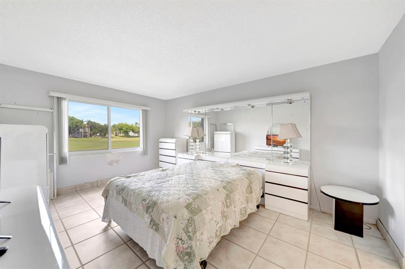 Image 46 of 54 For 701 128th Ave  208f