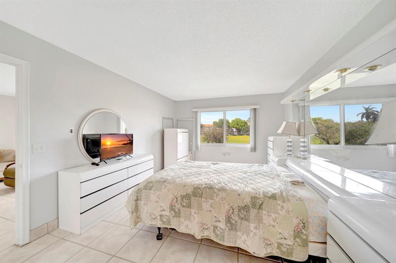 Image 47 of 54 For 701 128th Ave  208f