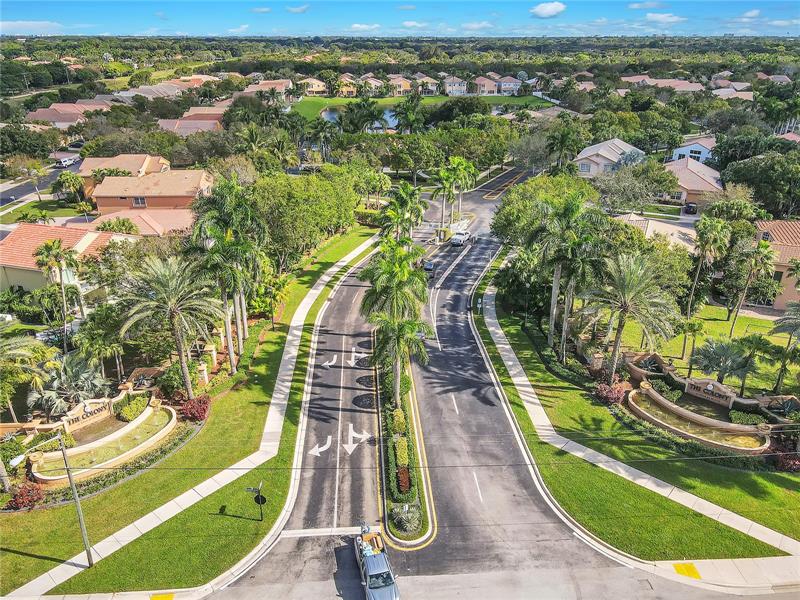 Image 6 of 52 For 4795 Classical Blvd