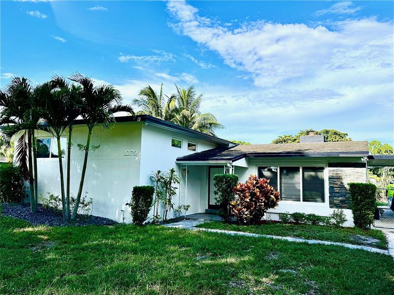 Details for 1079 Country Club Cir, Plantation, FL 33317