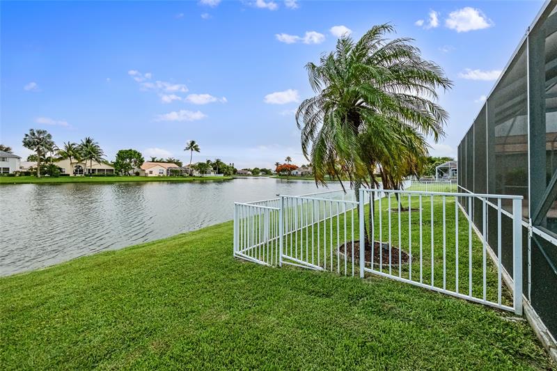 Image 42 of 43 For 9416 Lake Serena Dr