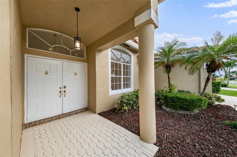 Image 6 of 43 For 9416 Lake Serena Dr