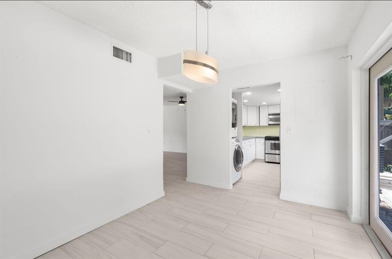 Image 13 of 27 For 7111 111th Pl  7111