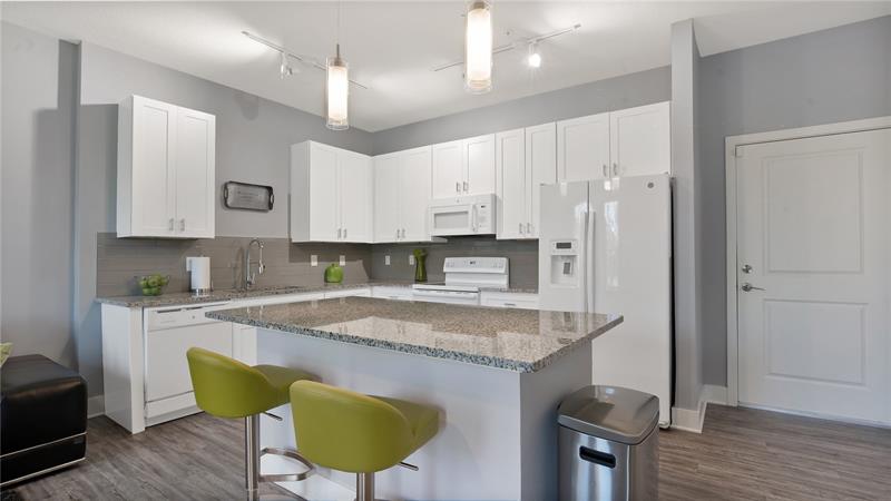 Image 14 of 33 For 1861 Houston Street  1861