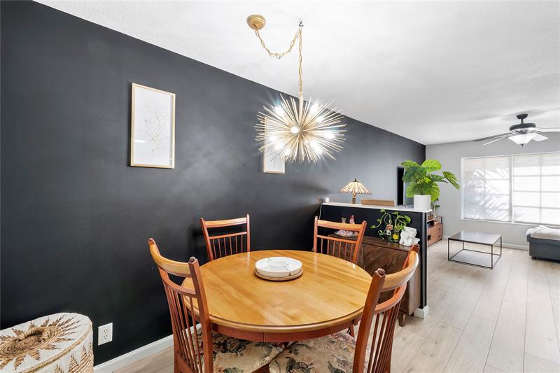 Image 8 of 56 For 1367 48th Ter