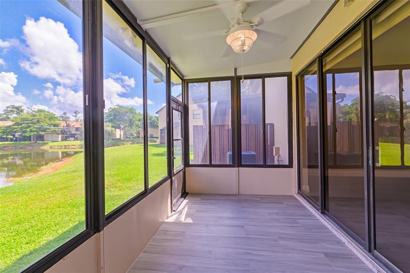 Image 5 of 49 For 3966 Cocoplum Cir  E