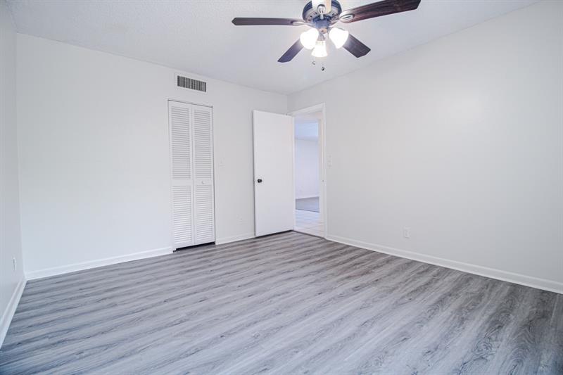 Image 12 of 21 For 3280 Spanish Moss Ter  307