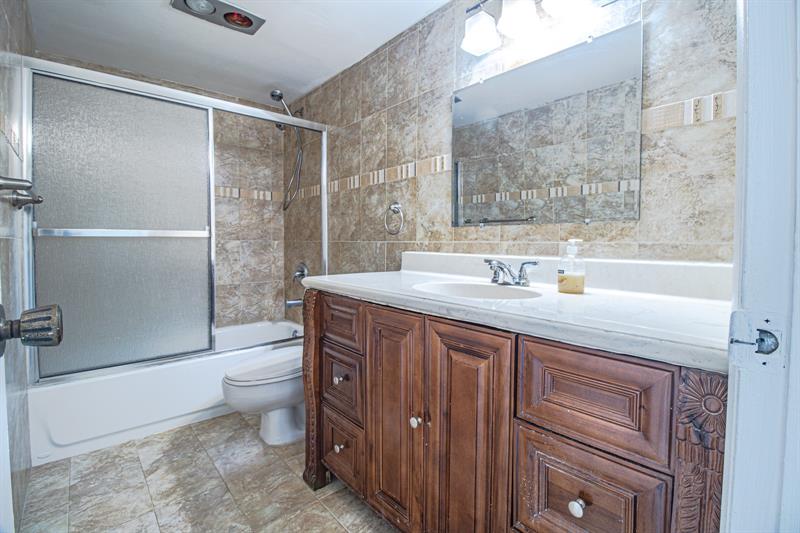 Image 13 of 21 For 3280 Spanish Moss Ter  307