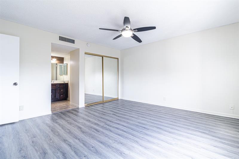 Image 6 of 21 For 3280 Spanish Moss Ter  307