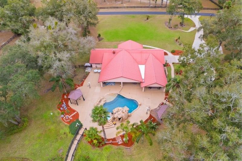 Image 34 of 43 For 7141 97th Pl