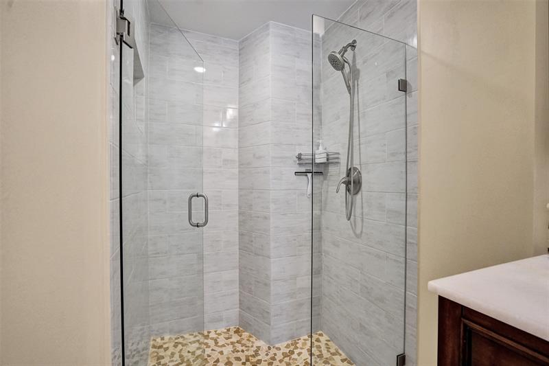 Image 32 of 71 For 11590 Open Ct